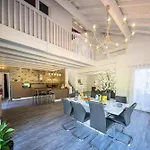 Zenitude - Indoor Pool & Jacuzzi * Jezainville