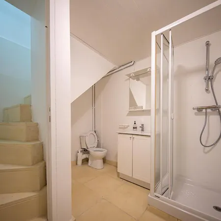 Zenitude - Indoor Pool & Jacuzzi