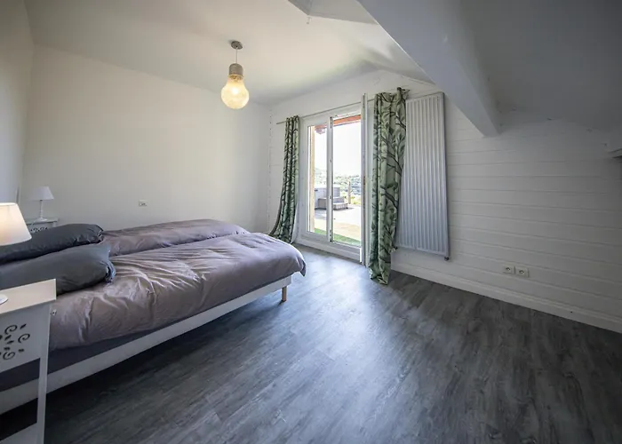 Zenitude - Indoor Pool & Jacuzzi Vila Jezainville