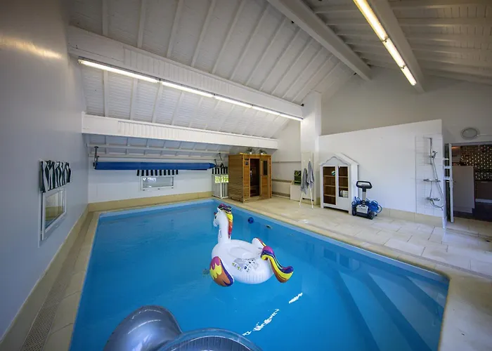 Vila Zenitude - Indoor Pool & Jacuzzi